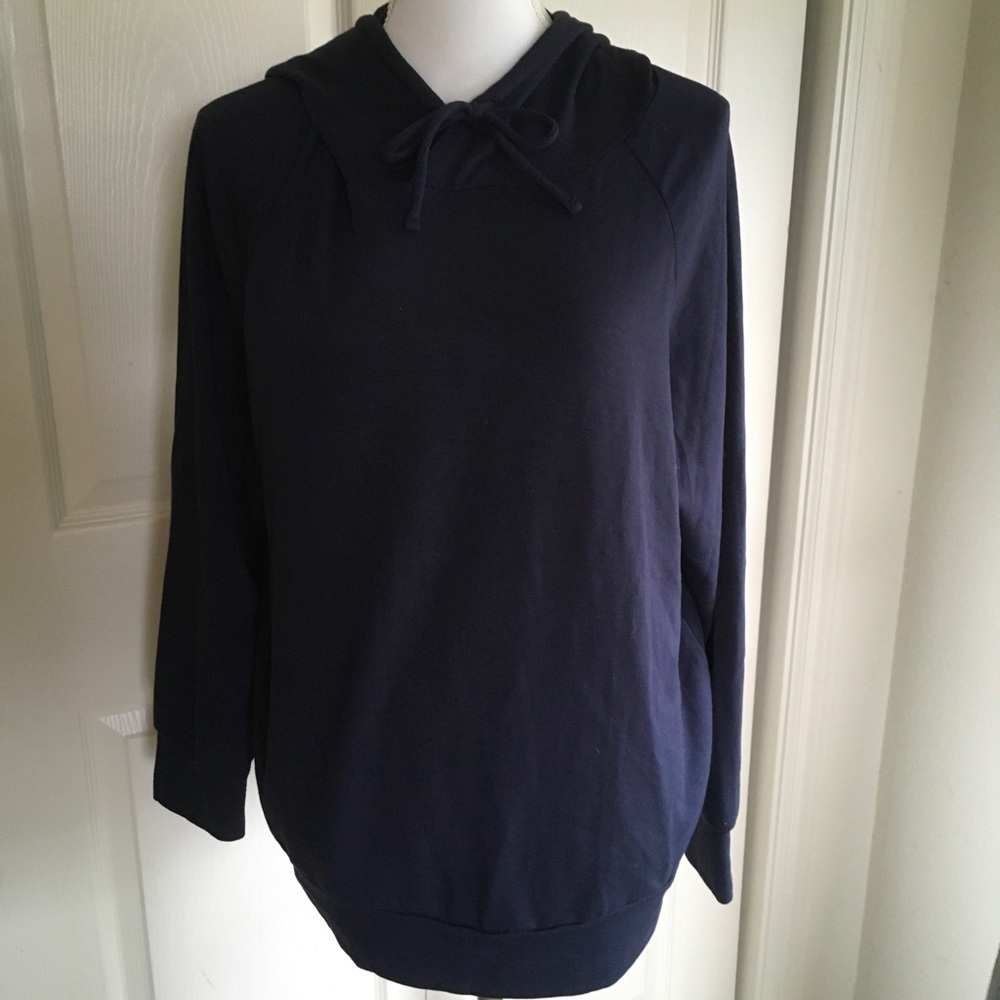 Eddie Bauer navy blue hoodie​